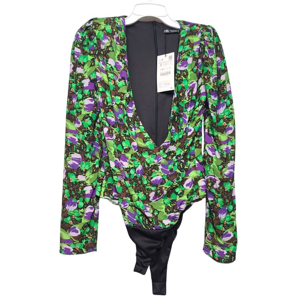 Zara Floral Surplice Neck Bodysuit Small Green NWT Lightly Padded V-Neck